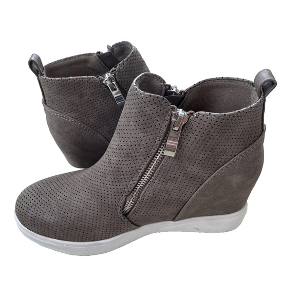 Journee Collection Shoes Womens Size 6 Taupe Penelope Wedge Booties Zip Casual - Picture 6 of 14